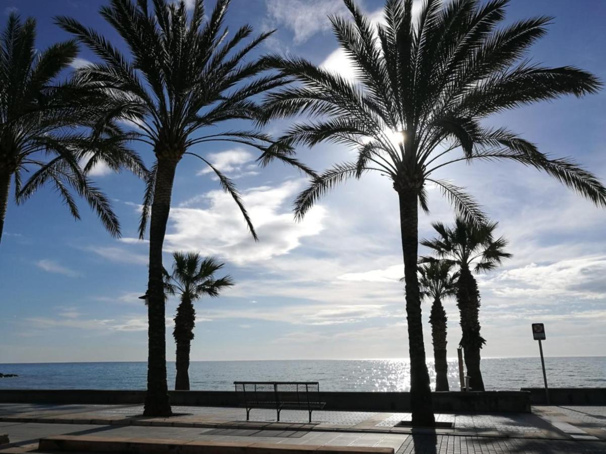 Vivabien Playa I - Apartamentos Junto Al Mar Benicassim Luaran gambar